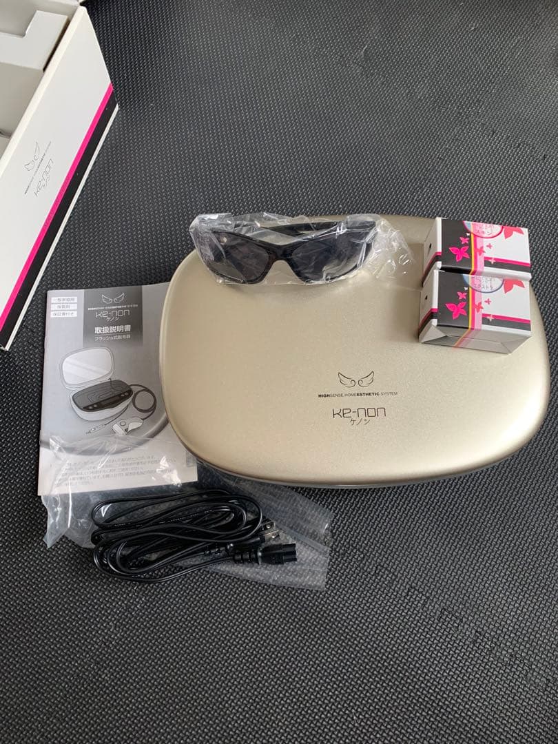 【美品】エムテック KE-NON 脱毛器　フラッシュ式 シャンパンゴールド