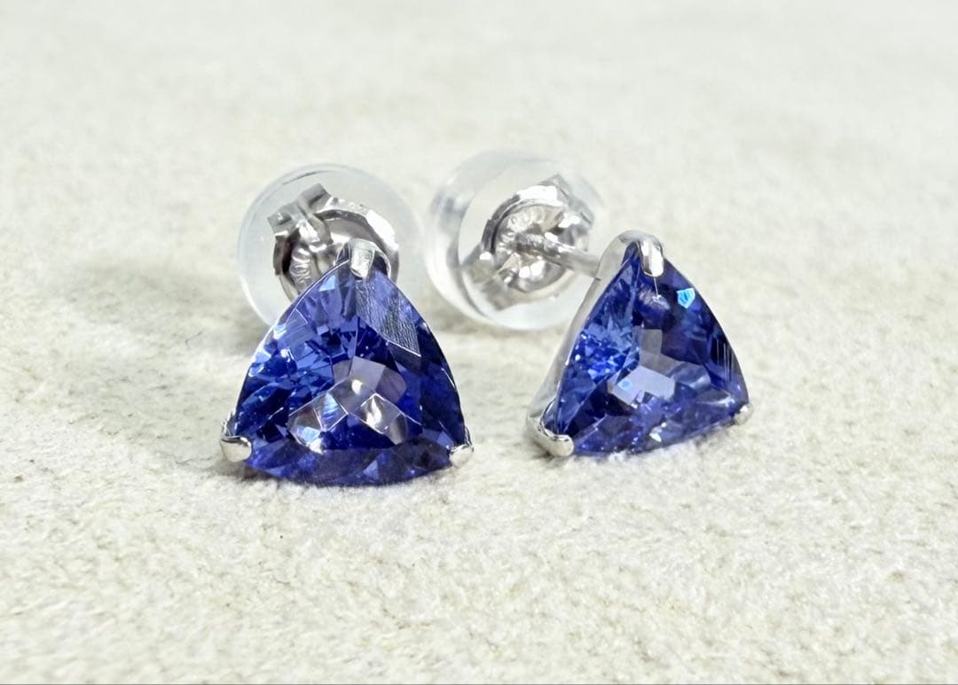 極美品！　タンザナイト　1.33ct Pt ピアス（274424）