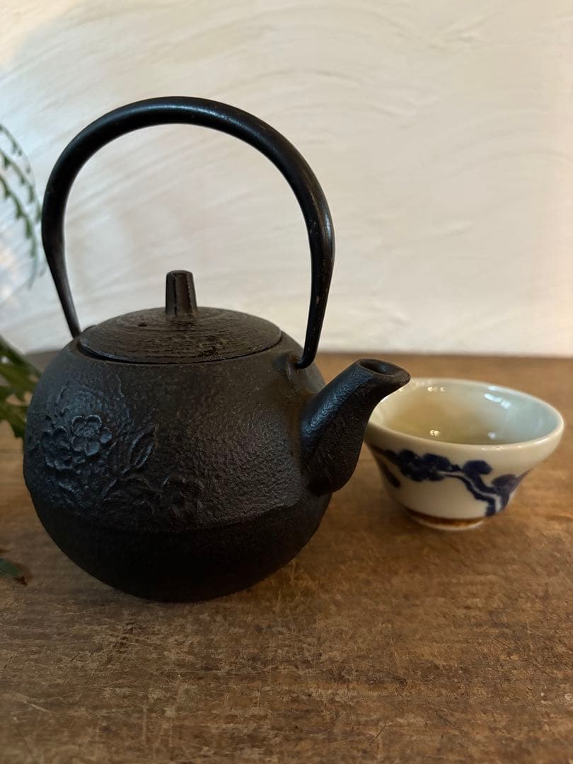 南部鉄器　鉄瓶　急須　梅