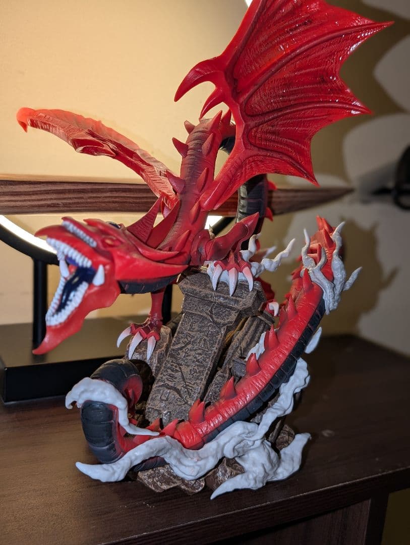 遊戯王　オシリスの天空竜　フィギュア