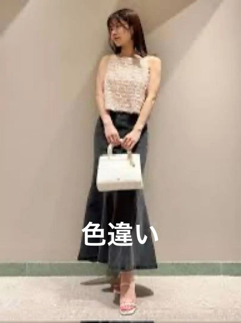 さ*や様 Rちゃん着用 snidelスパンコールタンクトップ