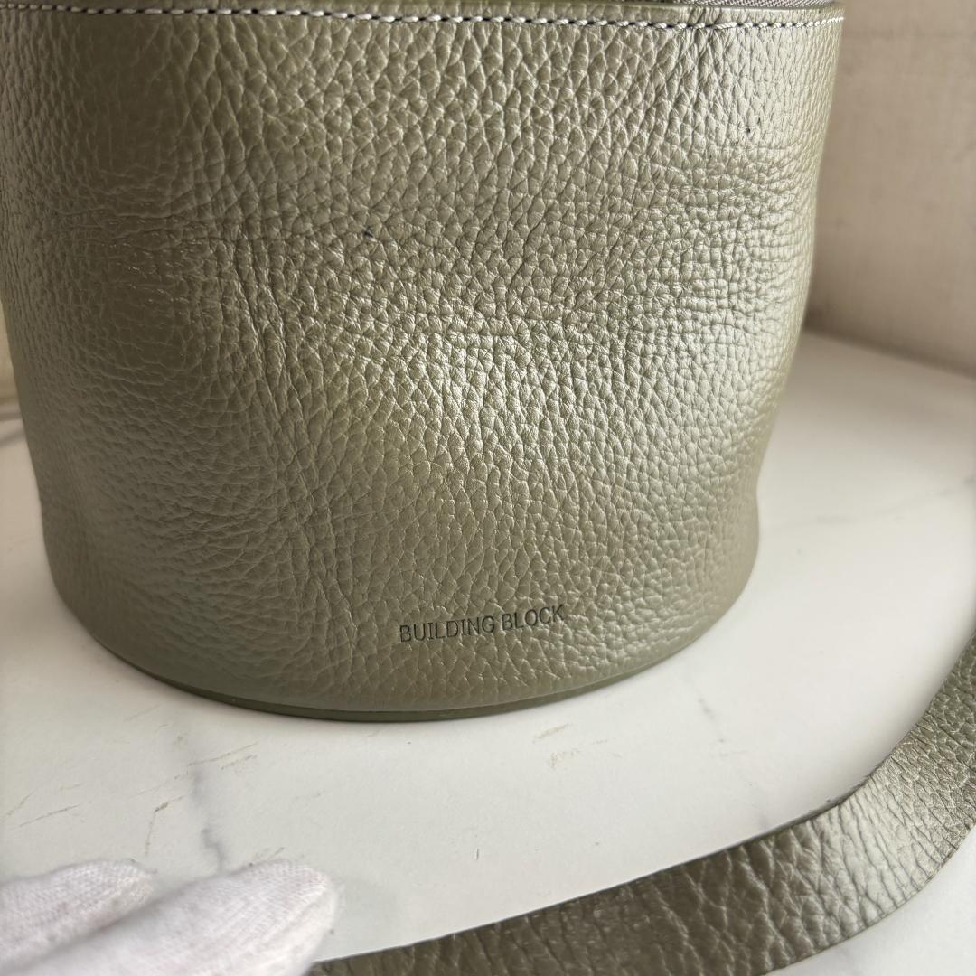 【美品】ビルディングブロック 2wayショルダーバッグ　ドラム　カーキ　　本革