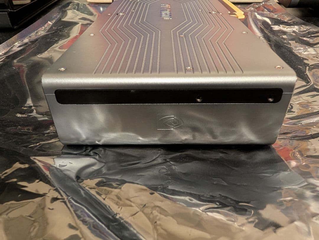 グラフィックボード・グラボ・ビデオカード NVIDIA RTX 2080 Ti Founders Edition