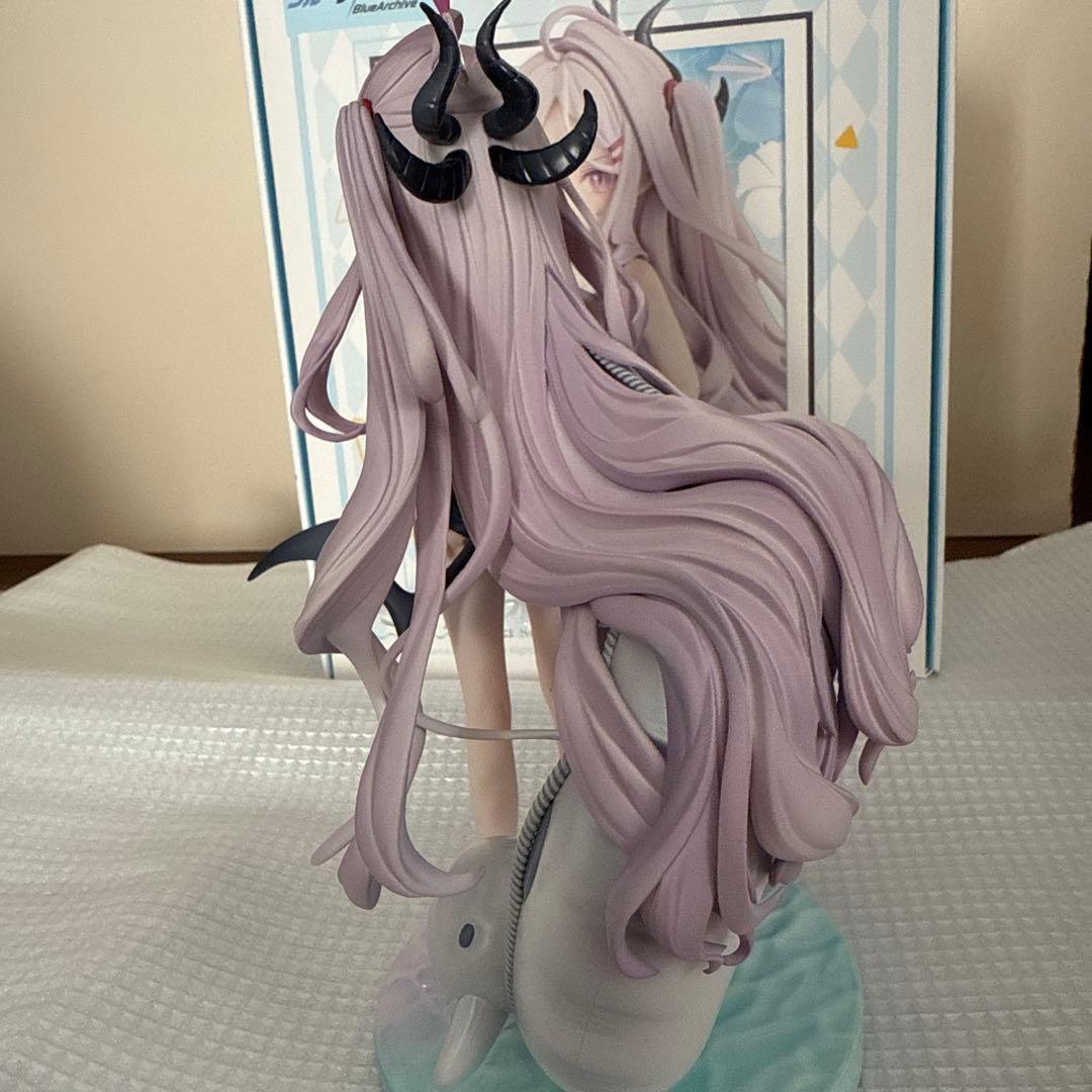 ブルーアーカイブ　ひな 水着1/7スケールフィギュア