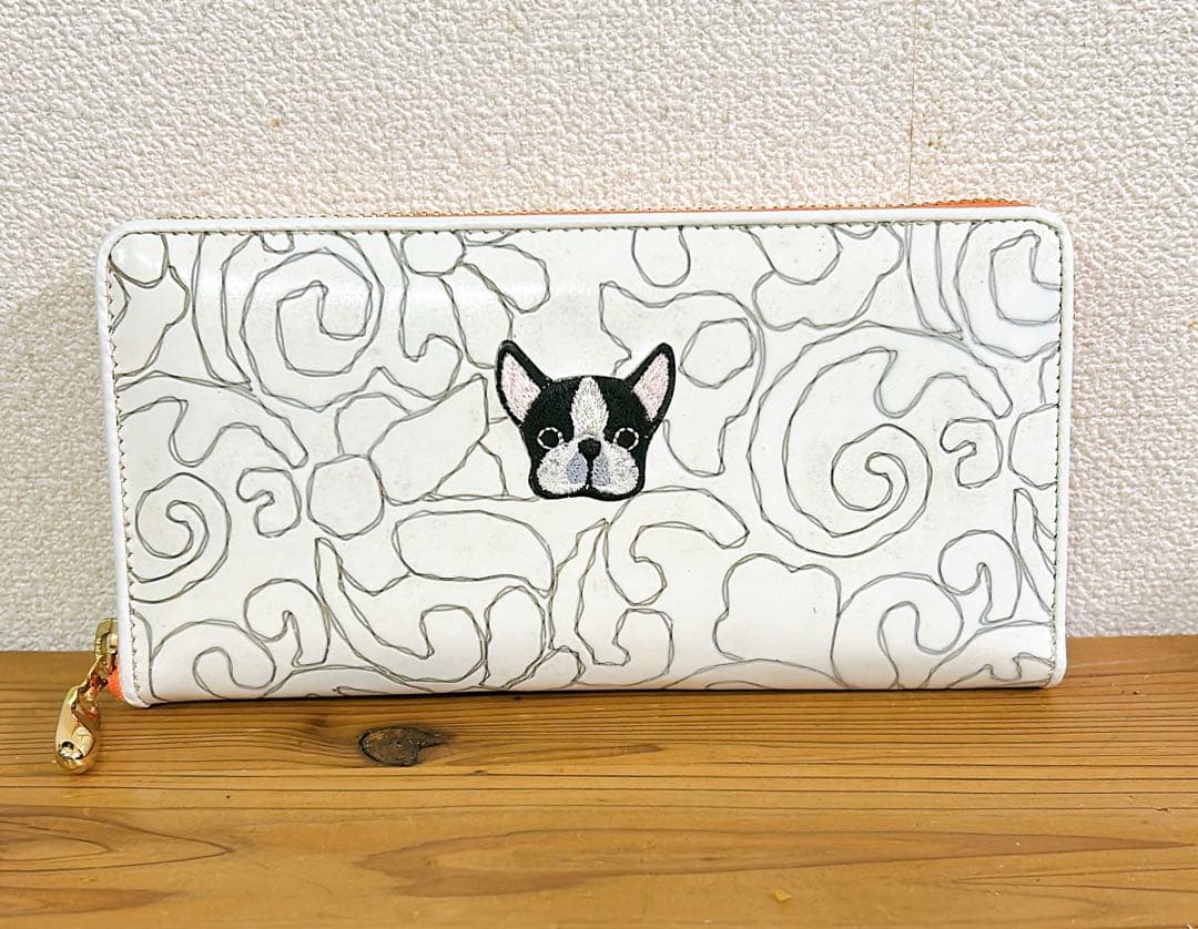 職人さん手造り！貴重な革の、使い勝手の良い長財布