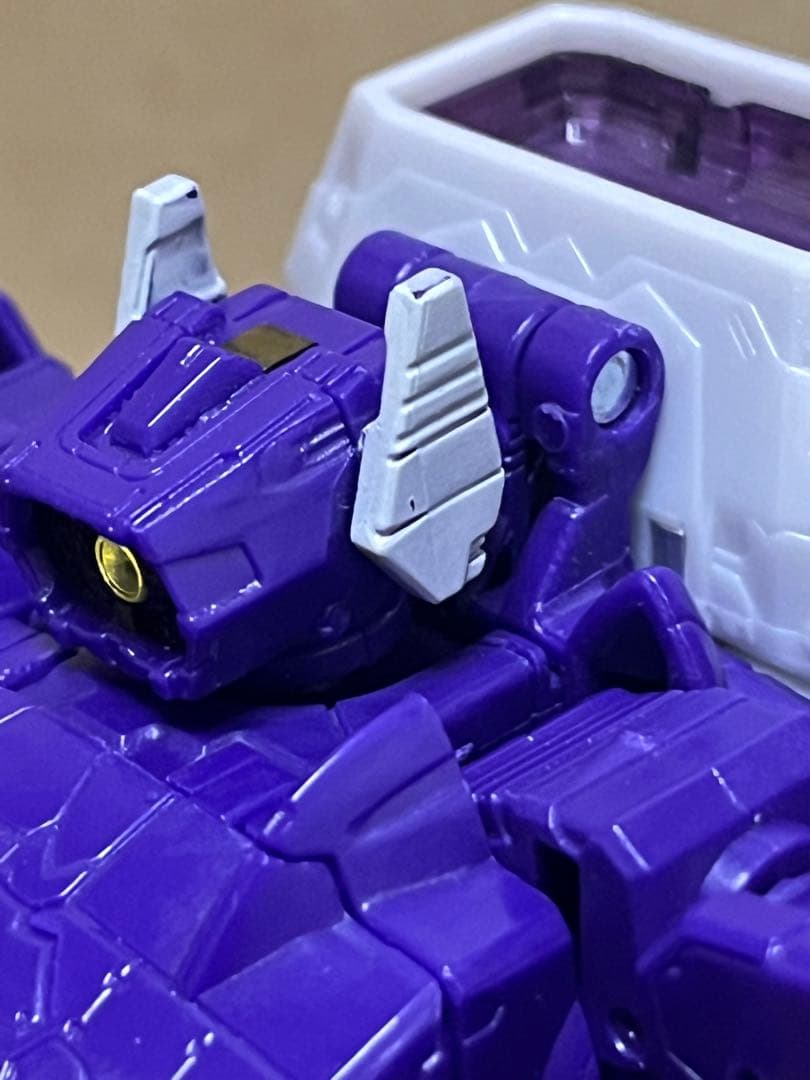 トランスフォーマー　ネメシスブリッジ　ショックウェーブ