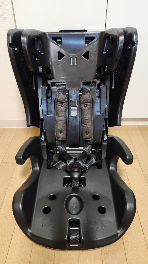 美品 エールベベ パパット グランス ブラウン CF521 ISOFIX 除菌済