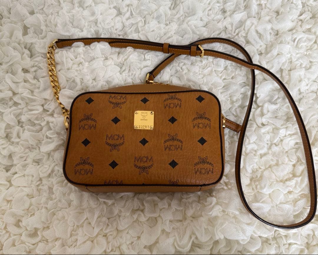 MCM ショルダーバック