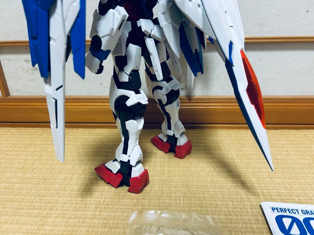 pg ダブルオーライザー 完成組立済