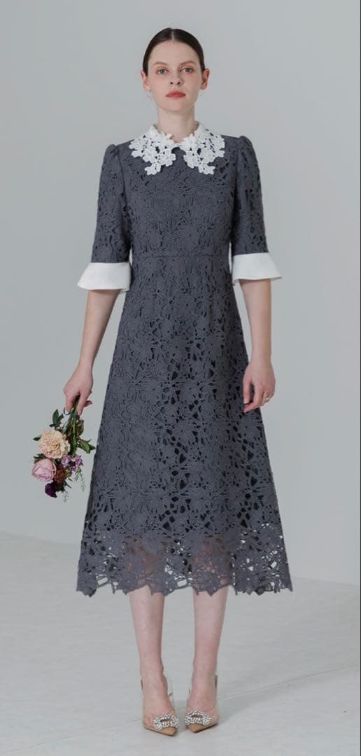 Leja Mサイズ　花柄レースカラー　Aラインワンピース　ドレス　ブルー