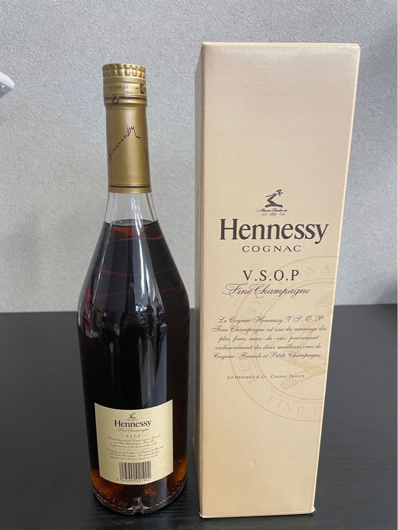 【未開封】ヘネシーVSOP/1000ml 箱付き