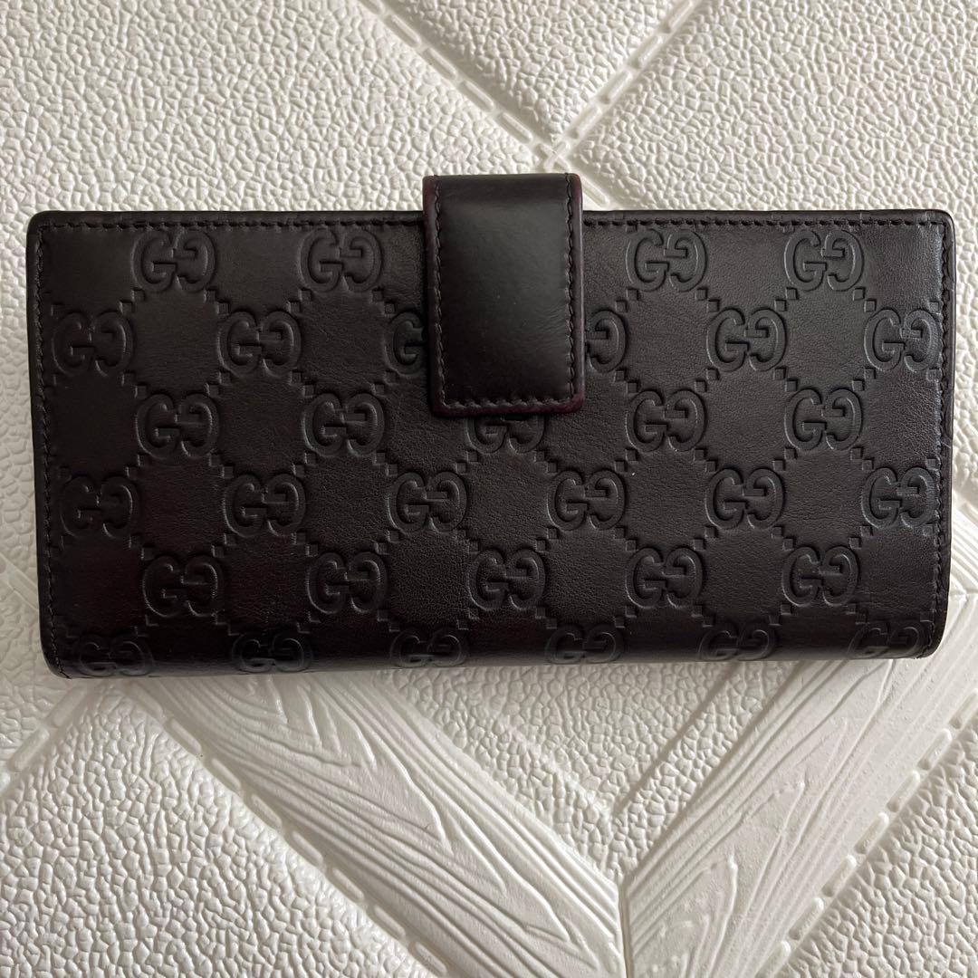 GUCCI 財布　ブラウンレザー 二つ折り財布　型押し