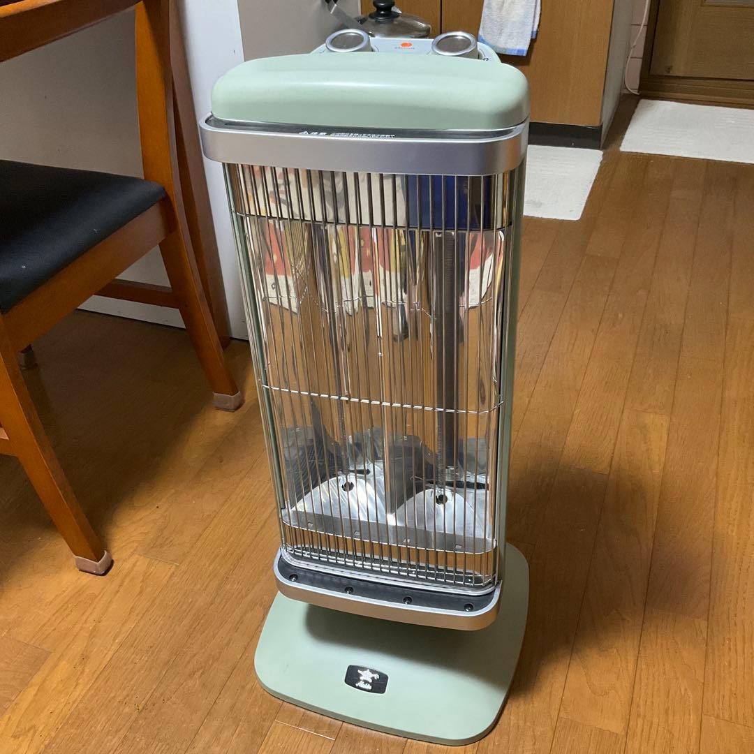 2018年製　アラジングラファイトヒーター　CAH-2G10A