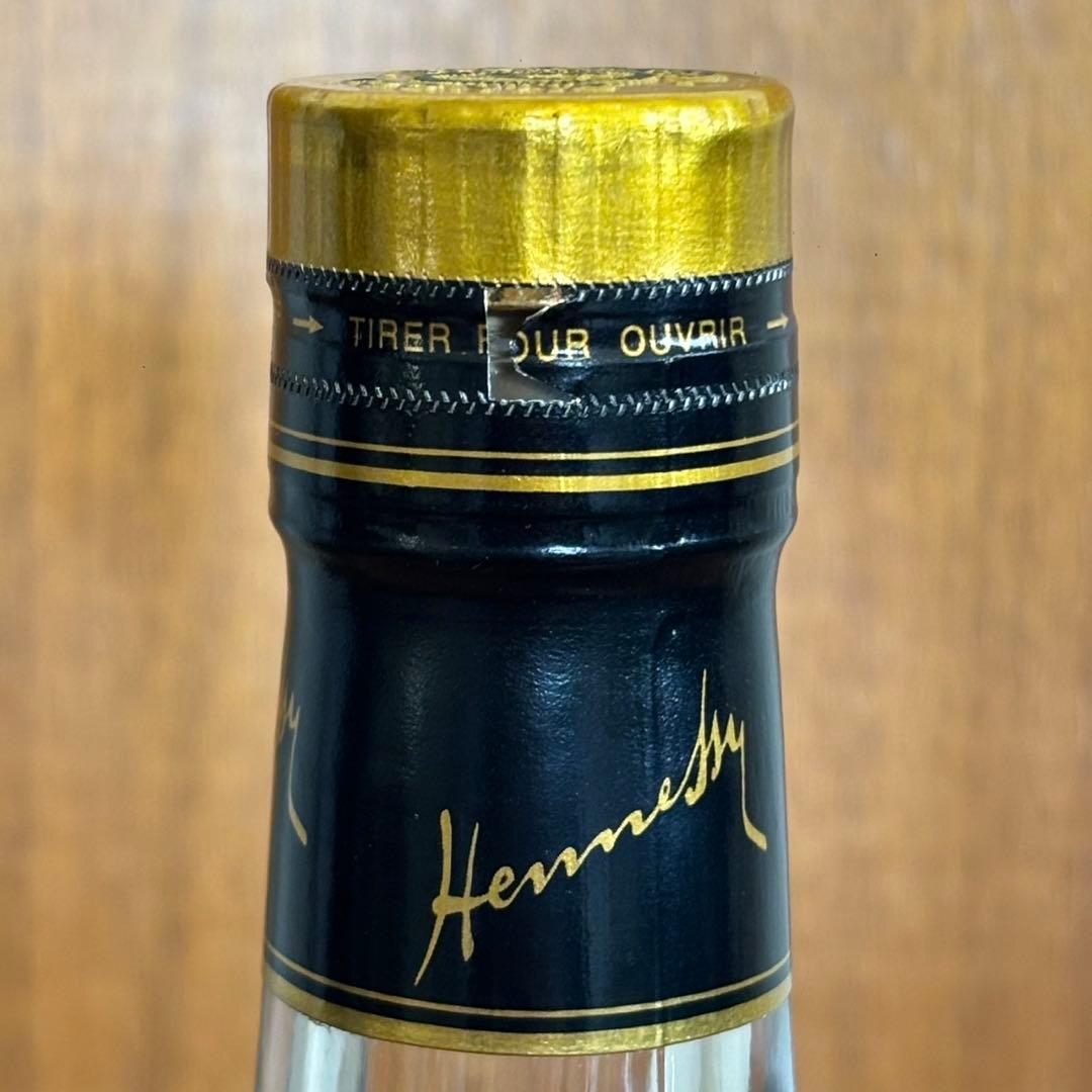 希少品　ヘネシーＸＯ　1000m l 金キャップ箱付　未開封保管品 al37