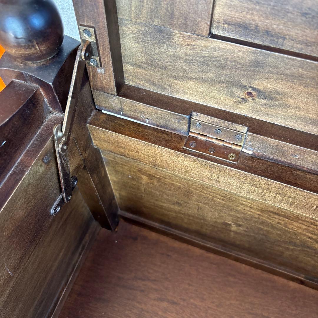 アンティーク調　収納付き木製ベンチ