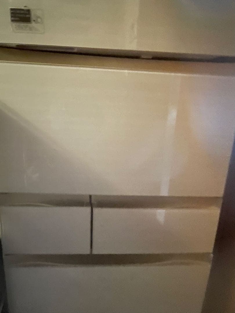 【値下げ】東芝 GR-M470GW (ZC) 冷蔵庫 家族用5ドア