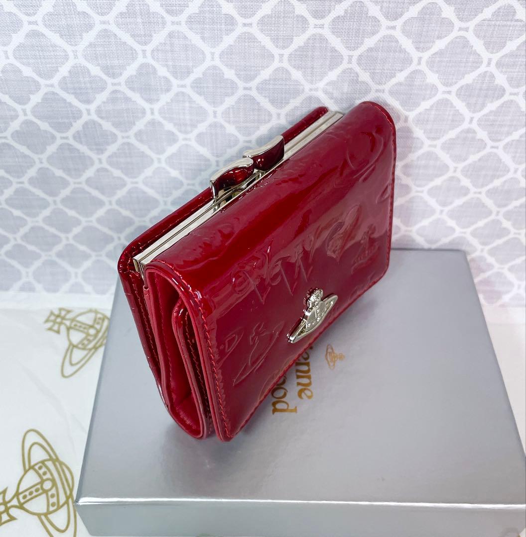【内側に素敵な柄あり✨️】Vivienne Westwood 3折財布 エナメル赤