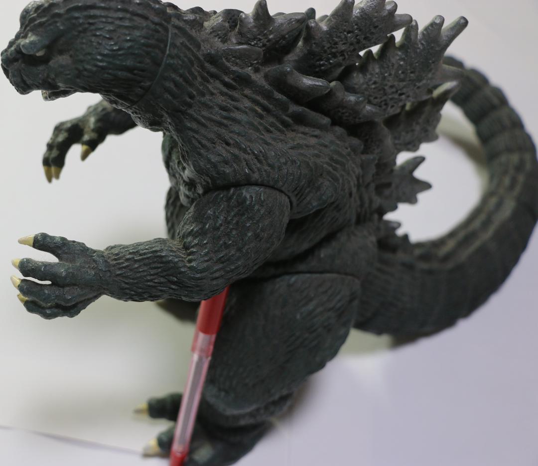 ゴジラ（１９６２年キンゴジ版）フィギャー　全高：約２７㎝　完成品　中古品