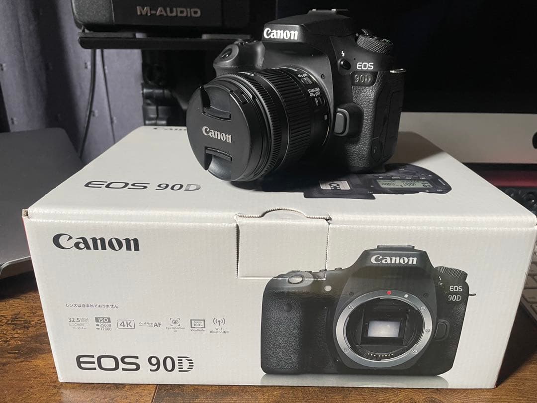 Canon EOS 90D デジタル一眼レフカメラ