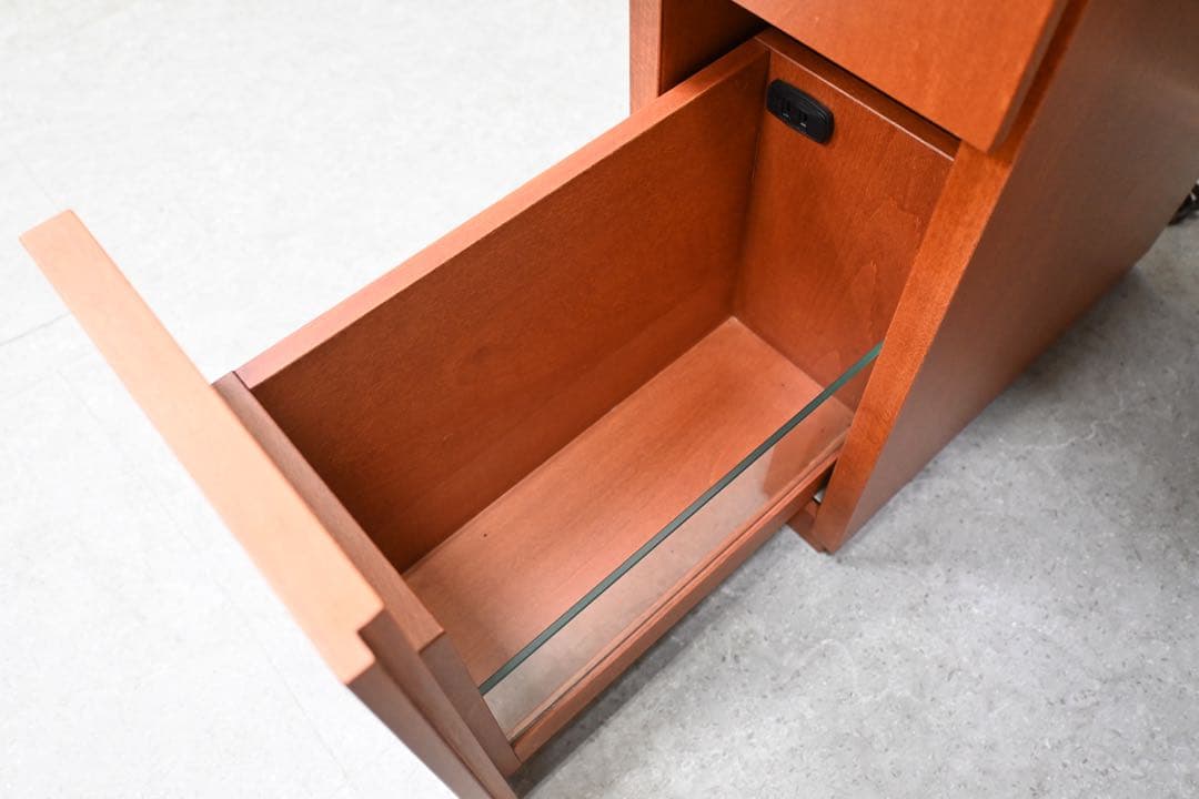 【極美品】 Cassina ixc. MAKE UP メイクアップ ドレッサー