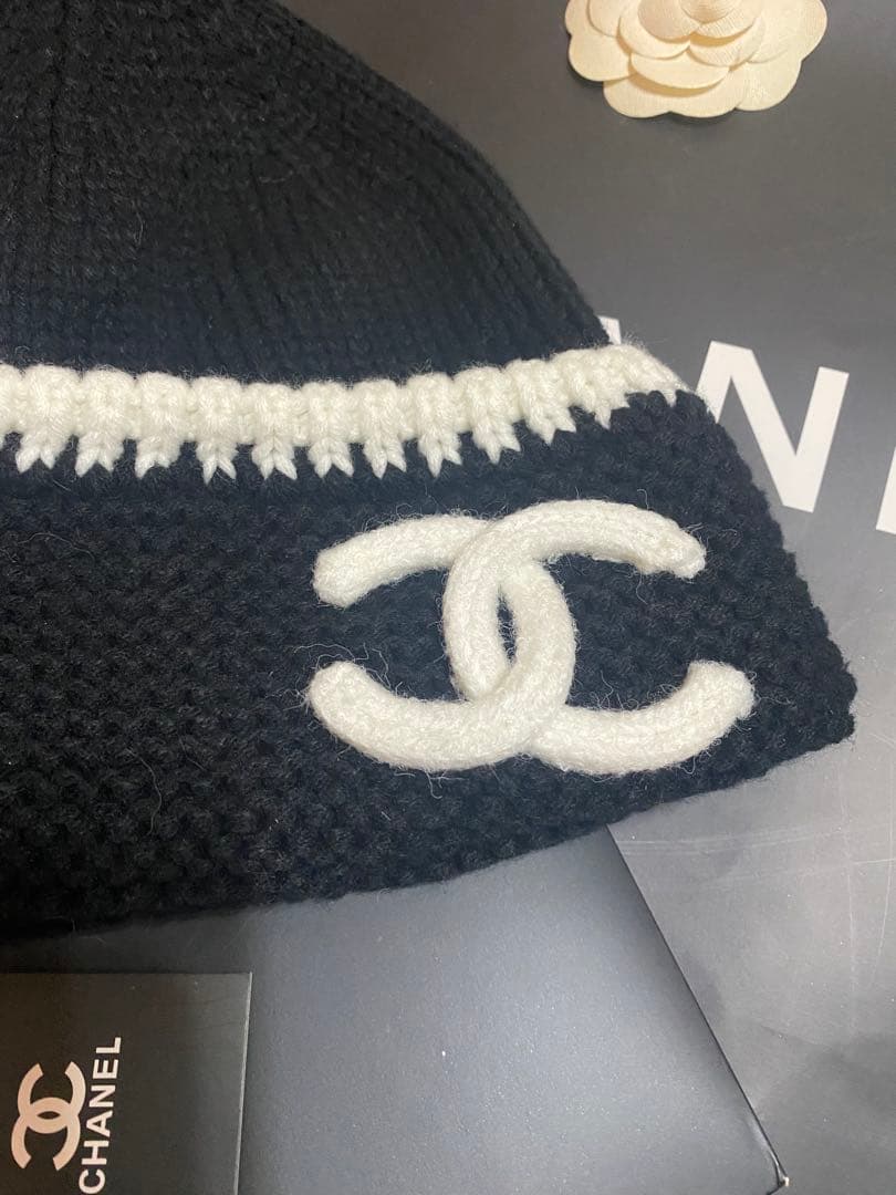 限定❤️CHANEL ニット帽 ブラック/ホワイト