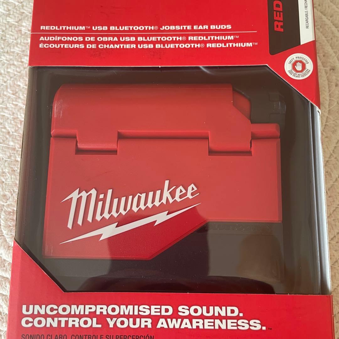 【激レア！】ミルウォーキー Milwaukee ワイヤレスイヤホン イアフォン