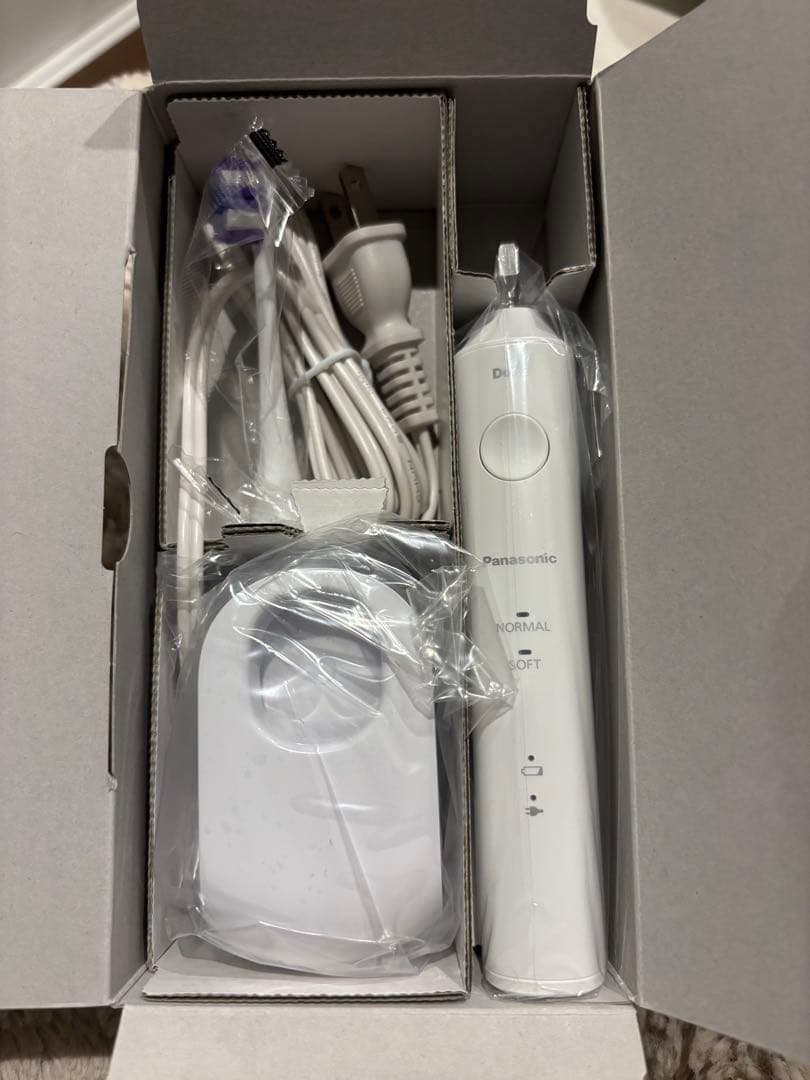 【新品未使用品】Panasonic ドルツ EW-DL39 電動歯ブラシ本体