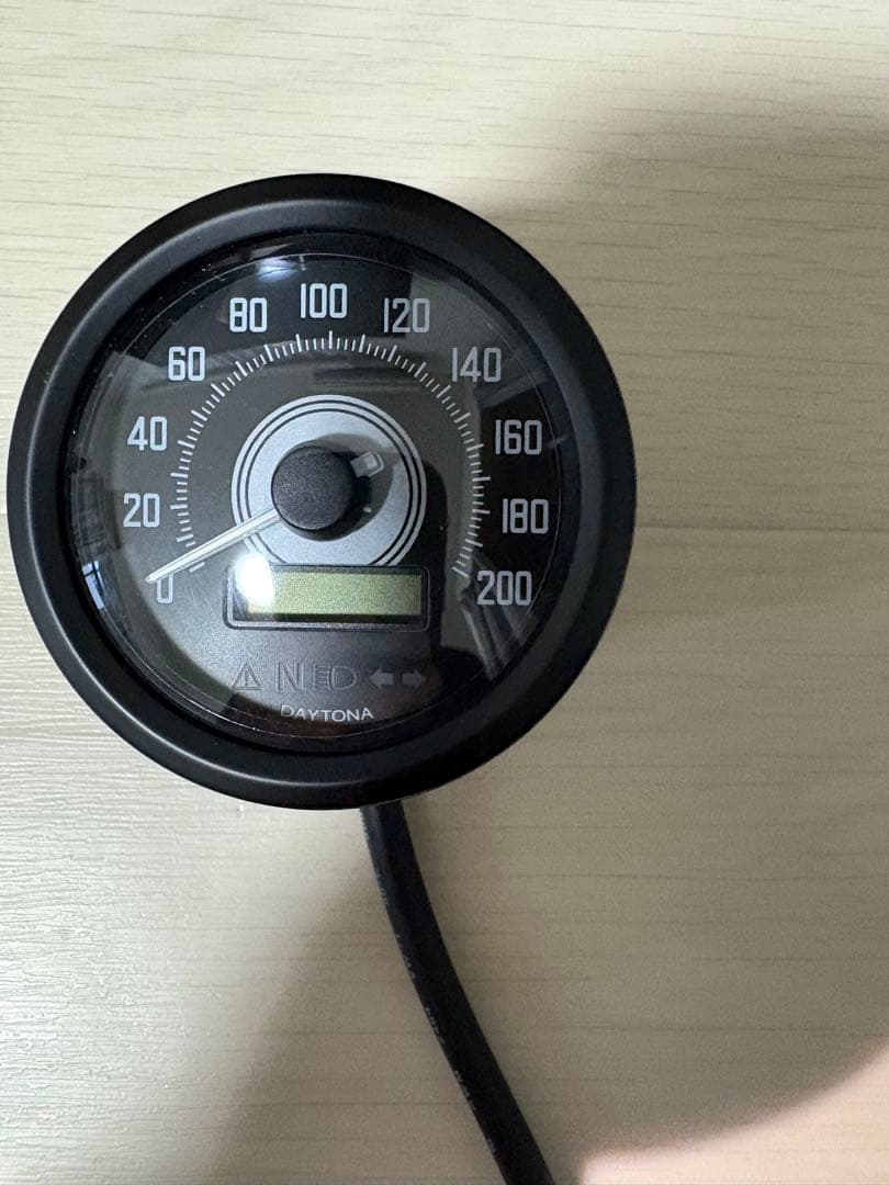 VELONA 電気式スピードメーター Φ60 インジケーター付き　説明書あり