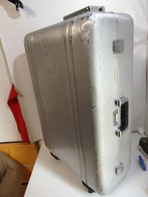 ZERO HALLIBURTON ゼロハリバートン キャリーケース アルミ