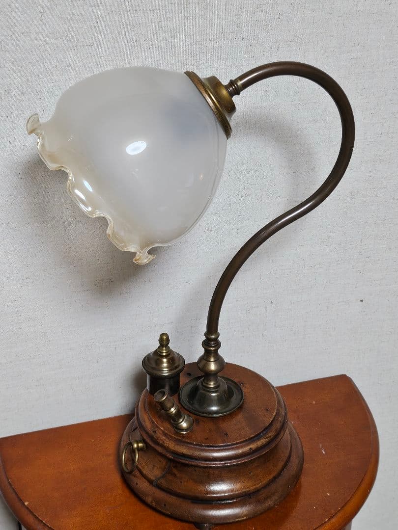 イタリアンアンティークウッドランプ