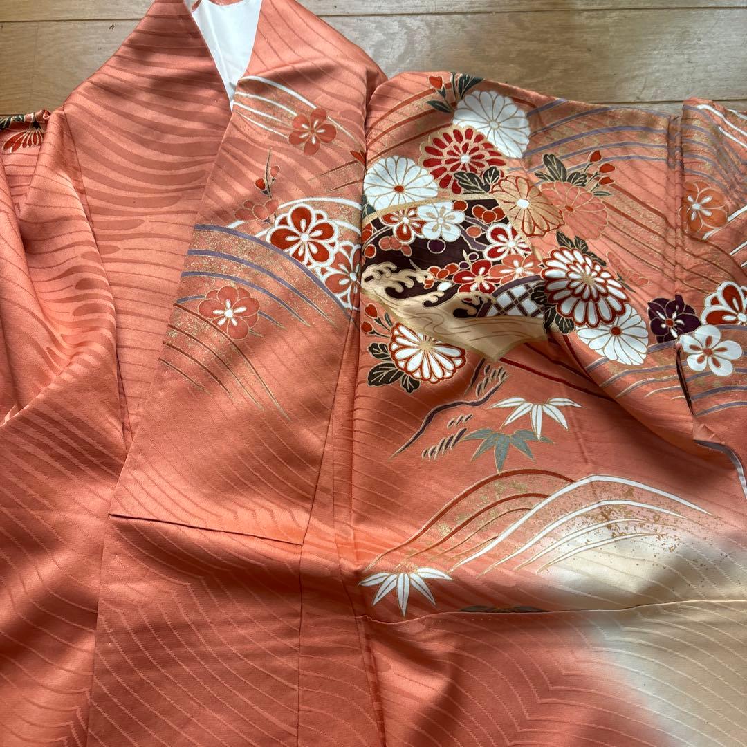 振袖　サーモンピンク　正絹 伊達襟付き