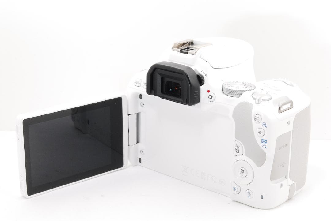 人気ホワイトカラー！ Canon EOS kiss x9 スマホ転送機能付き♪