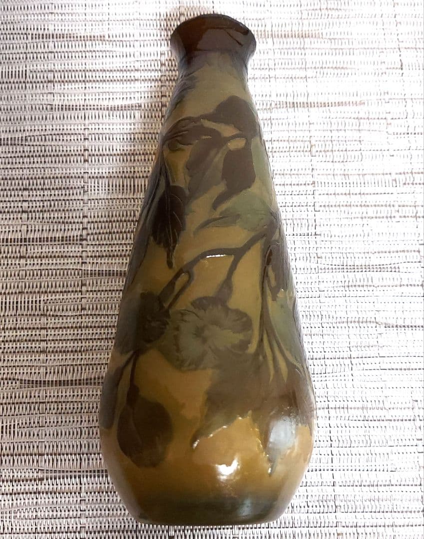 お買い得　EmileGalleエミールガレ　花瓶　カメオ彫　フワラーベ