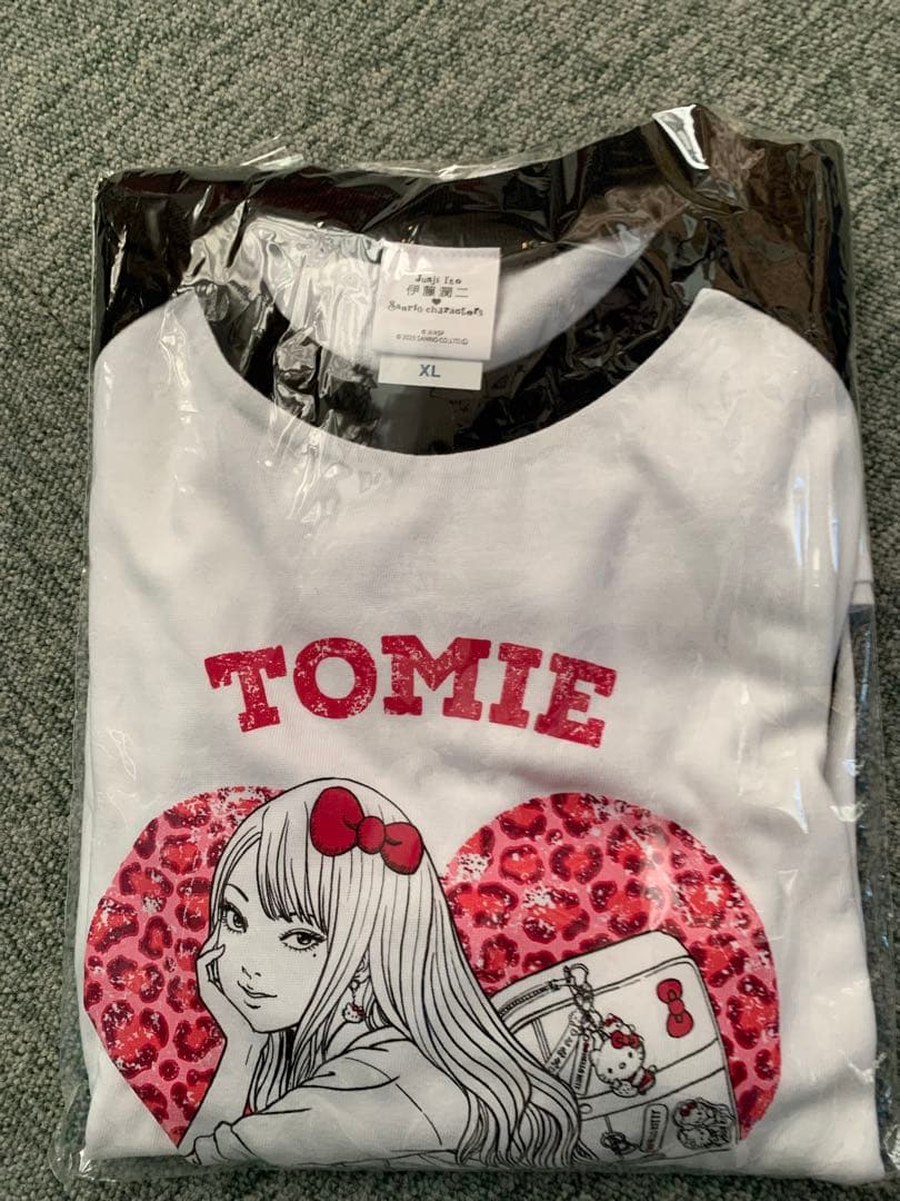 伊藤潤二xサンリオラグランTシャツ XL ギャル富江xハローキティ