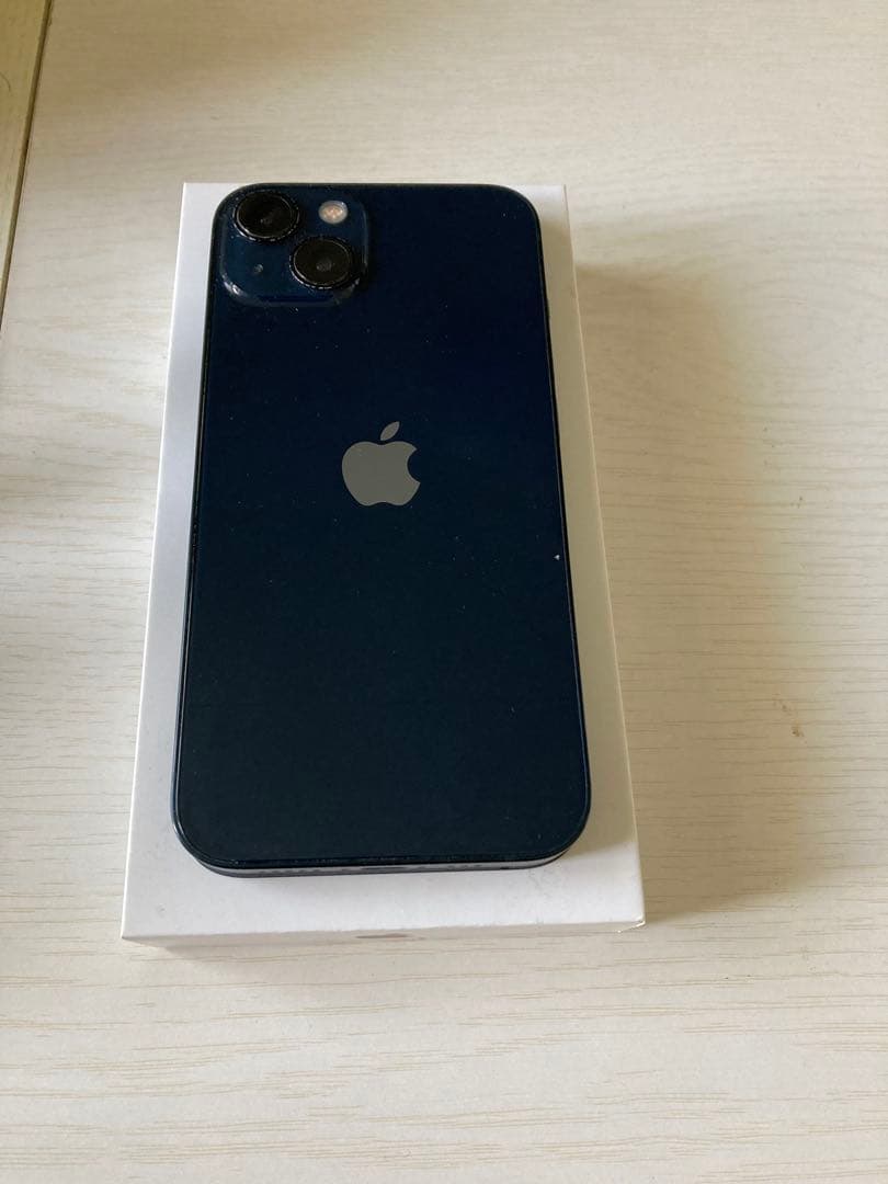 M*o様 iPhone13 128GB SIMフリー 箱、付属品あり