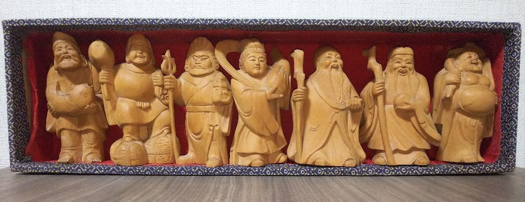 【匿名配送＆送料込】木彫りの七福神 置物 Seven Lucky Gods