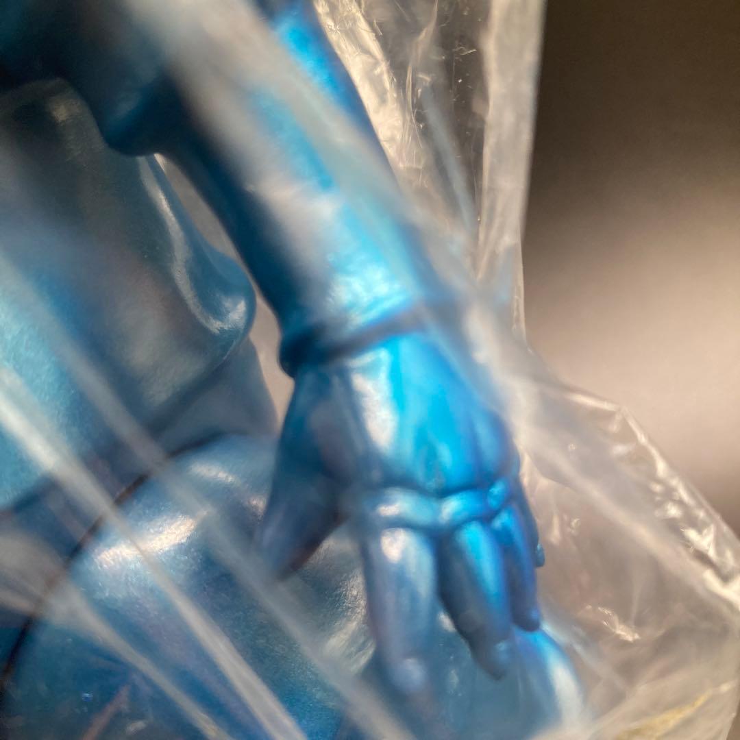 最終価格♡新品　未開封♡ブルマァク怪獣シリーズ 青いカネゴン　約23㎝