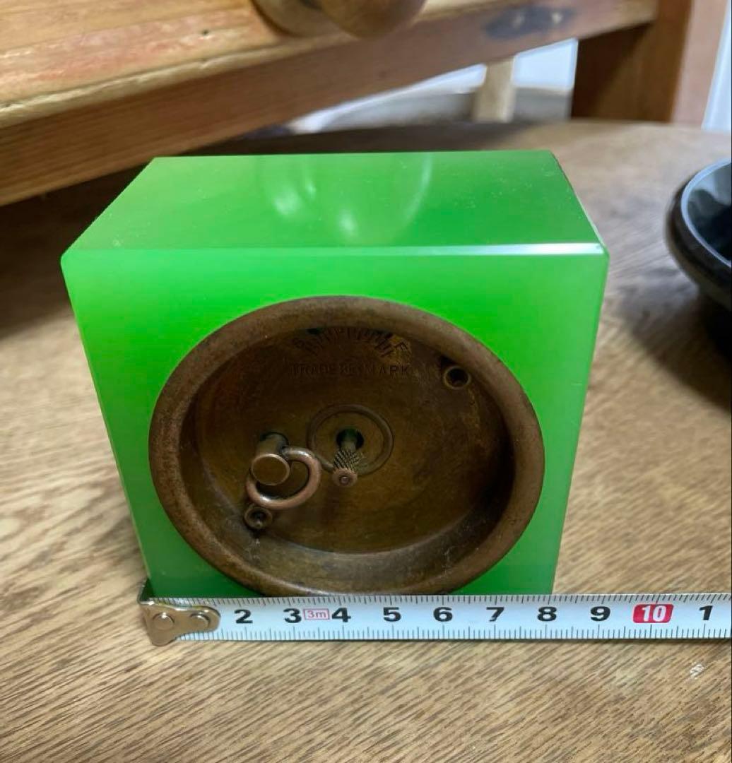 【希少】ウランガラス　置時計　蓄光　レトロ時計　大正　アンティーク　実働