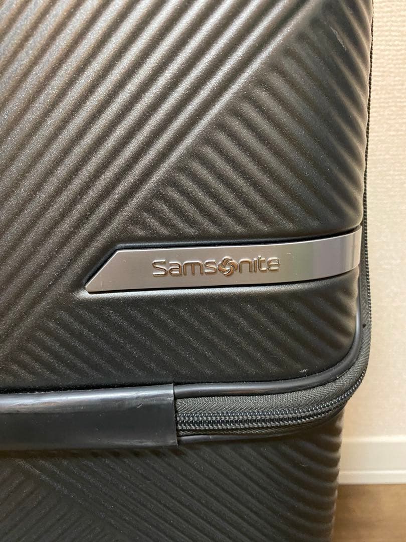 Samsonite ブラック キャリーケース 中型