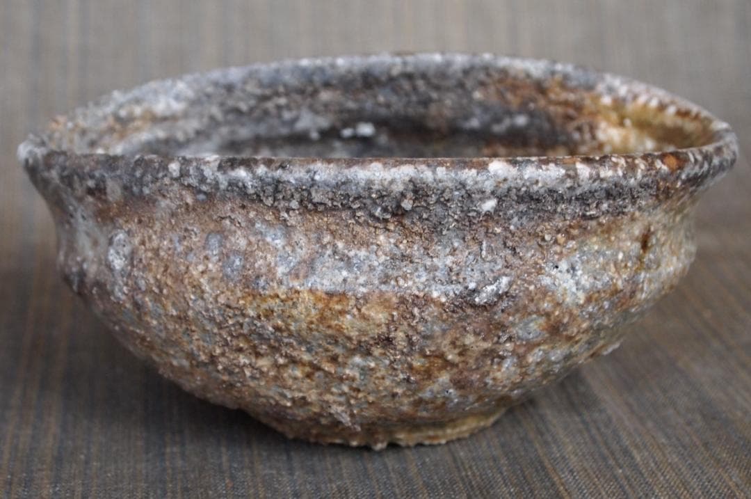 人気作家★小島陽介《師＆父：小島憲二》★伊賀【窯変】沓茶碗★共箱