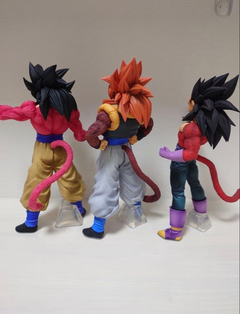 ドラゴンボール フィギュアセット 悟空 ゴジータ ベジータ