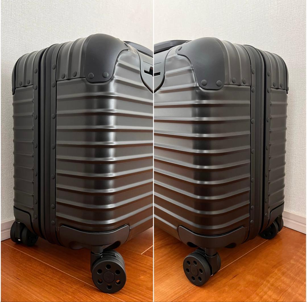 ORIGINAL コンパクト RIMOWA リモワ 黒 29L