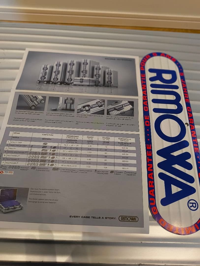 リモワ RIMOWA SILVER INTEGRAL 82L 4輪 アルミ