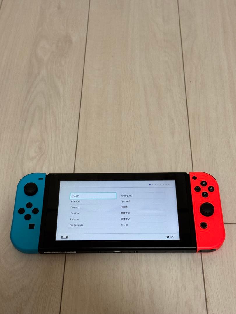 Nintendo Switch (日本語版) 本体 赤・青 Joy-Con