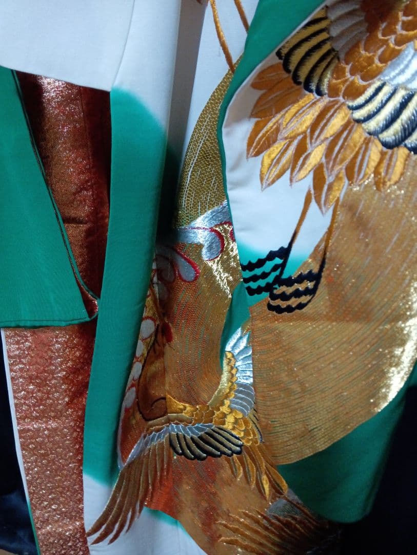海外コレクター向きＪAＰAＮジャパン日本女性用特大雅金襴豪華刺繍鶴絵図柄和装着物