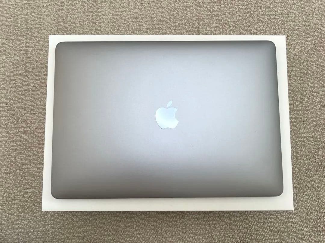 【超美品】MacBook Pro 2020 13inch Corei5本体