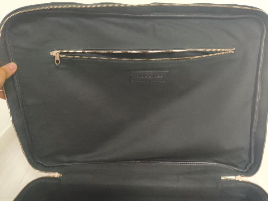 バレンシアガ シティ キャリーバッグ 革レザー