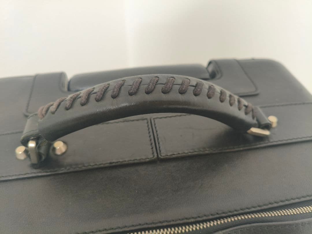 バレンシアガ シティ キャリーバッグ 革レザー