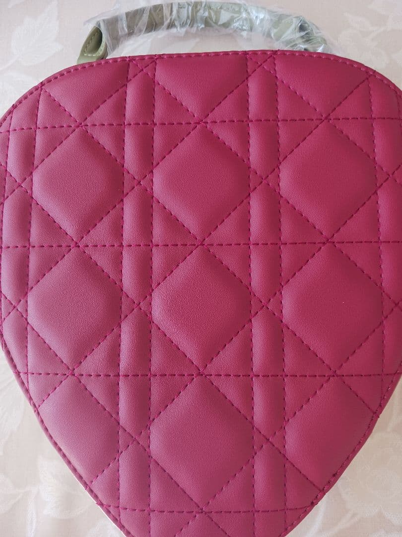 メゾンドフルール いちごショルダーバッグ 2026