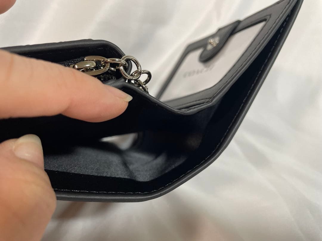 ☆新品未使用品☆ COACH　二つ折り財布　Cチャーム　 スヌーピー